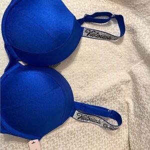 Victoria's Secret Vibrant Blue Bra